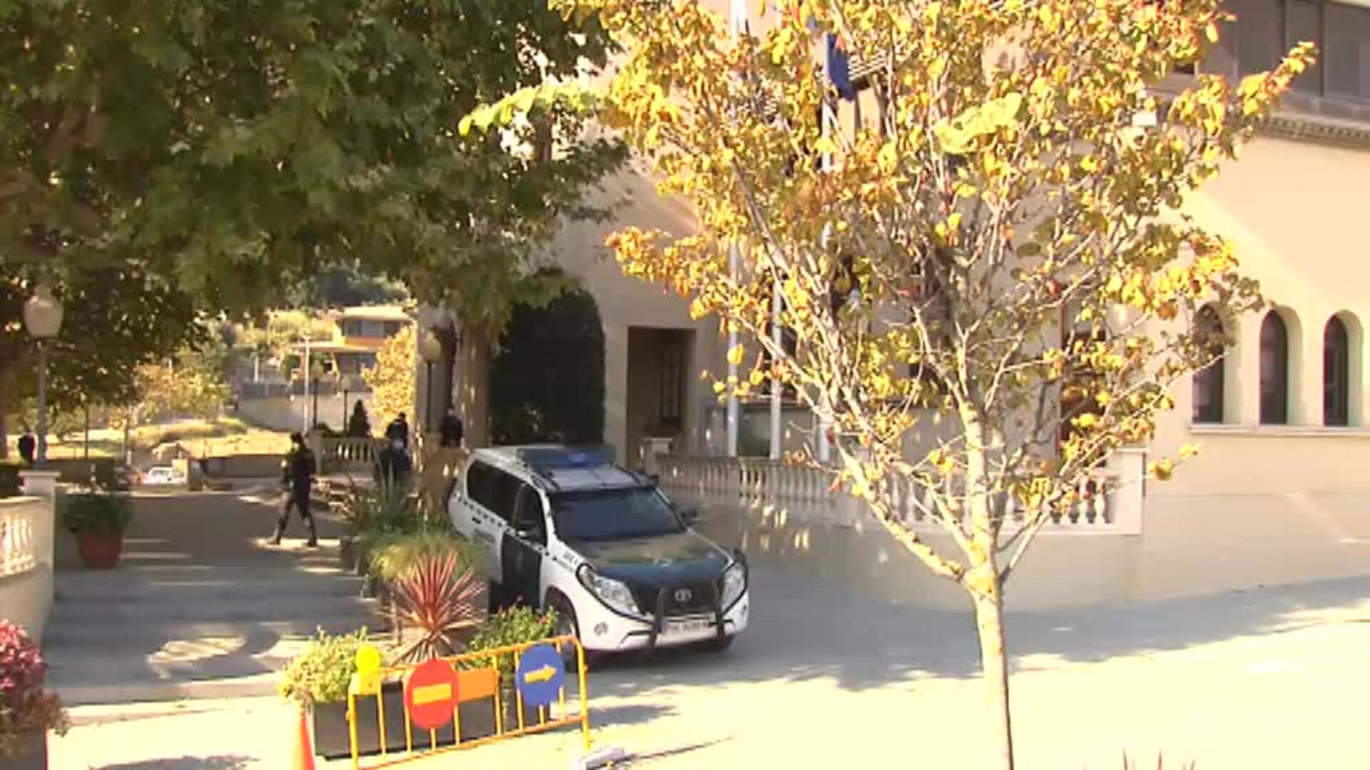 La Guardia Civil detiene a 21 personas acusadas de financiar los gastos de Puigdemont y Tsunami Democrático