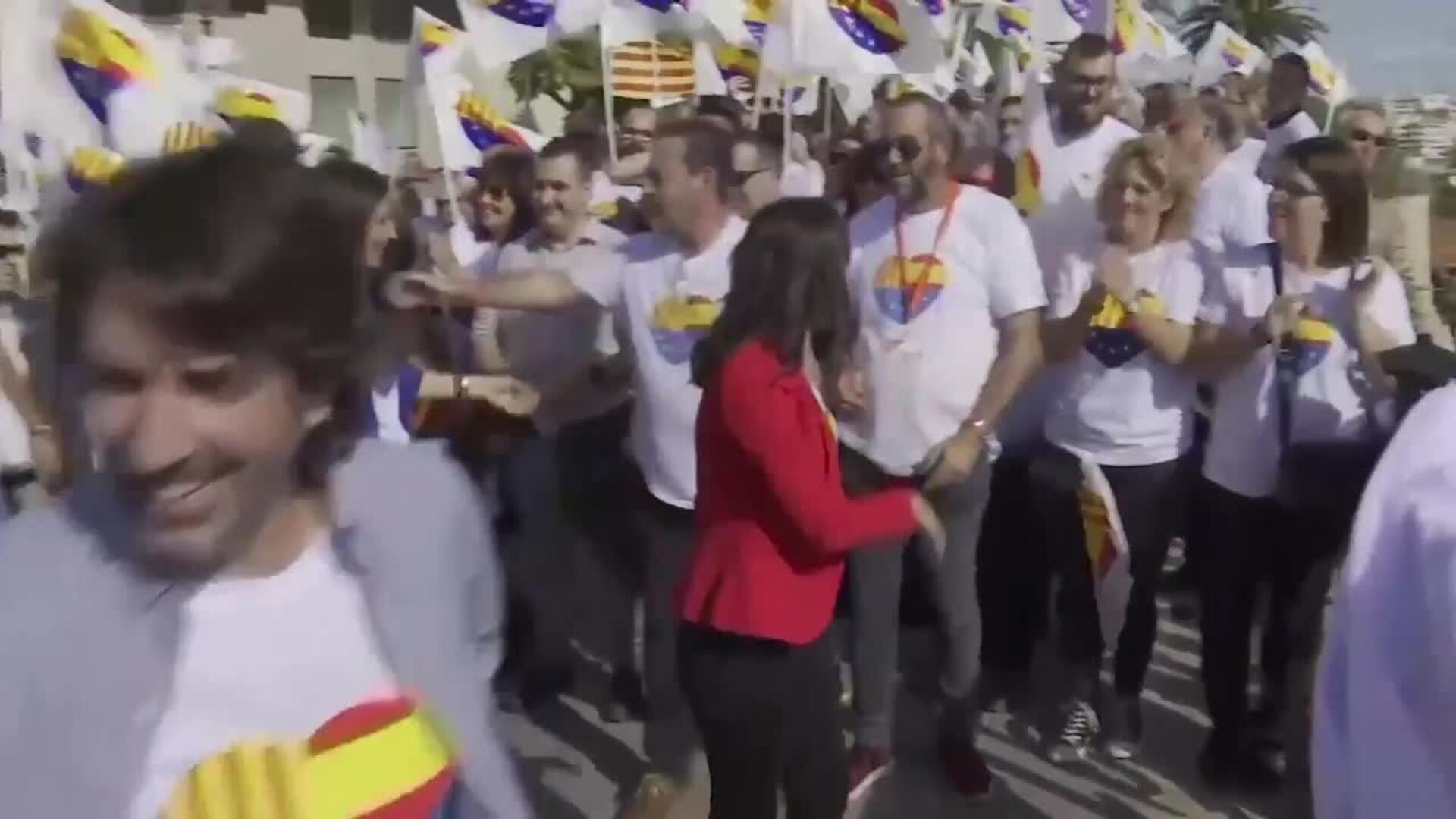 Los apoyos y la repetición electoral centran los mítines