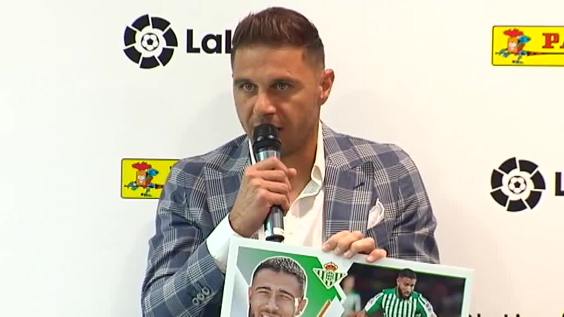 Joaquín, Morientes y Tebas encabezan la presentación del ábum de cromos de LaLiga