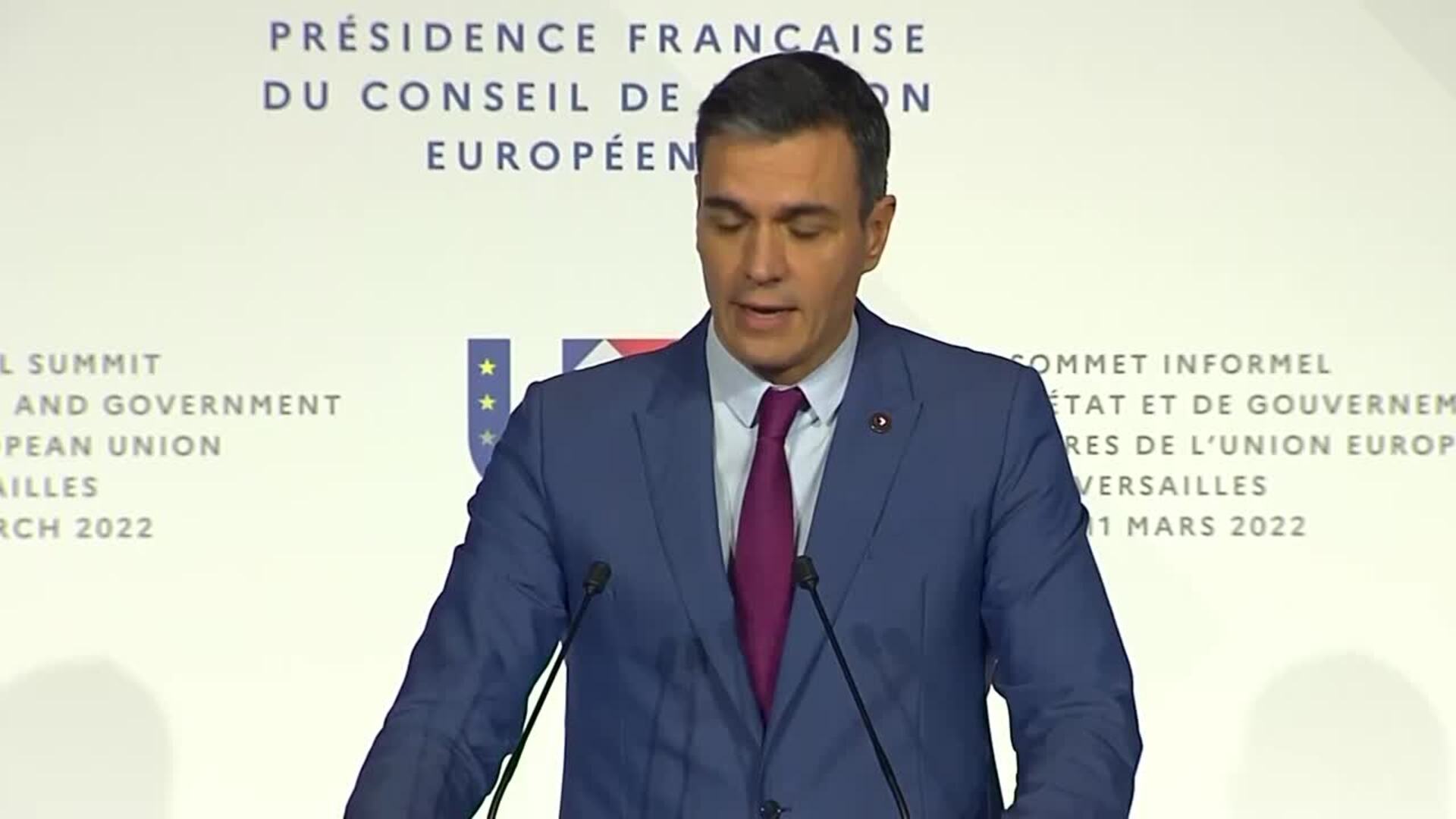 Sánchez anuncia una gira por Europa por los precios de la electricidad