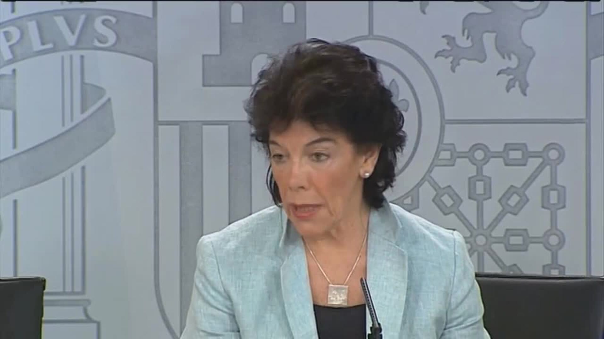 Calviño desarrolla los datos del paro tras el Consejo de Ministros