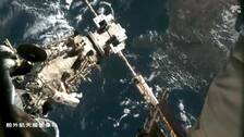 La tripulación de la estación espacial china completa su segunda misión extravehicular