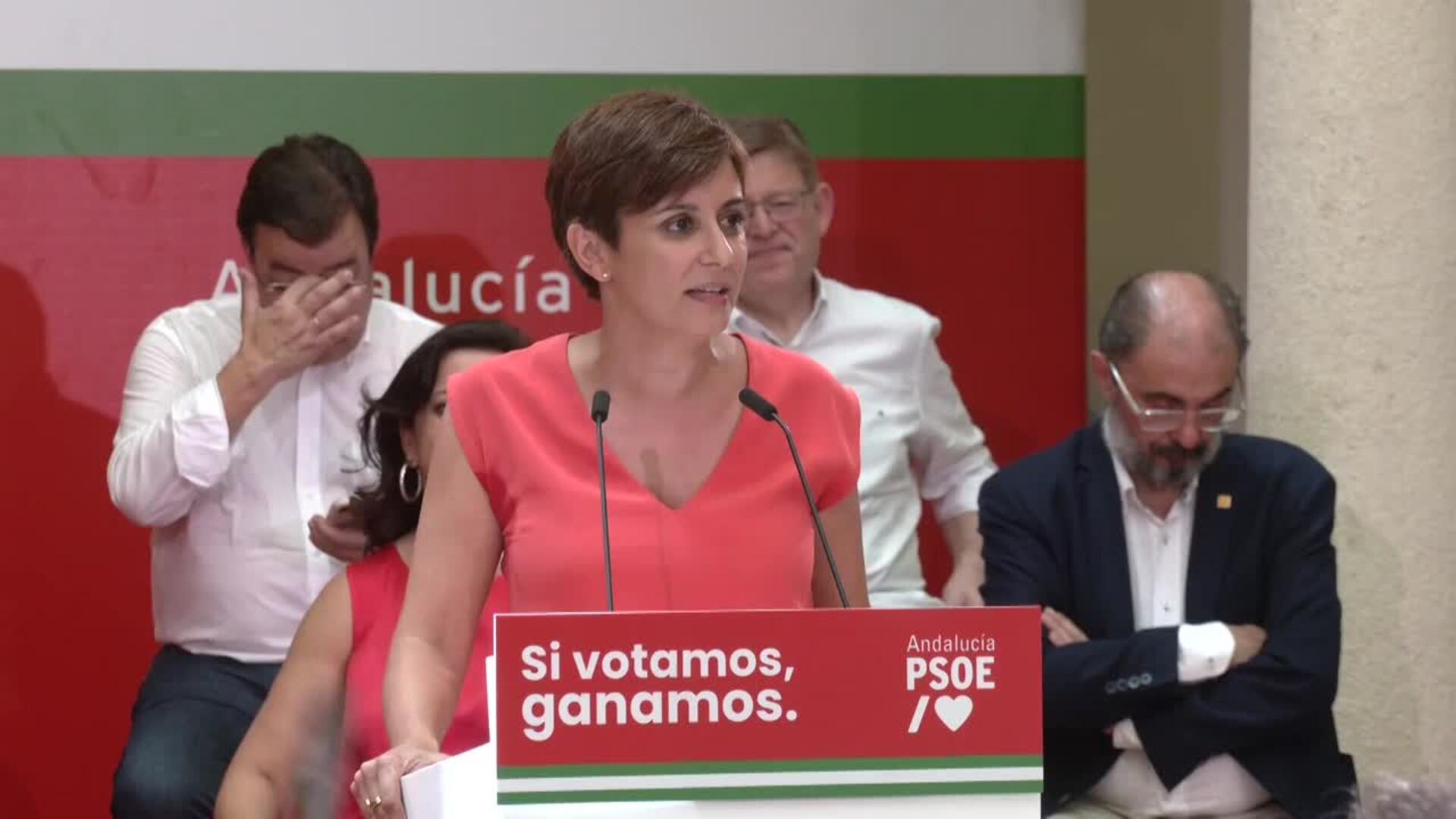 La ministra portavoz pide el voto a Espadas para que Andalucía &quot;no se quede atrás&quot;