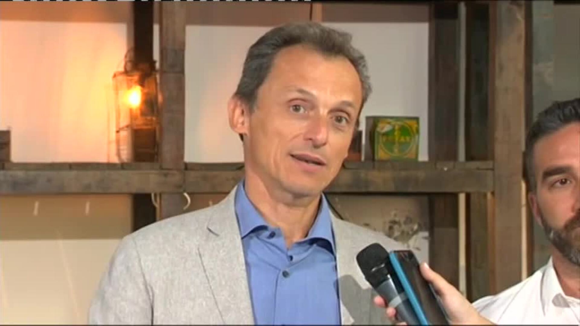 Pedro Sánchez se reúne con representantes de la comunidad científica