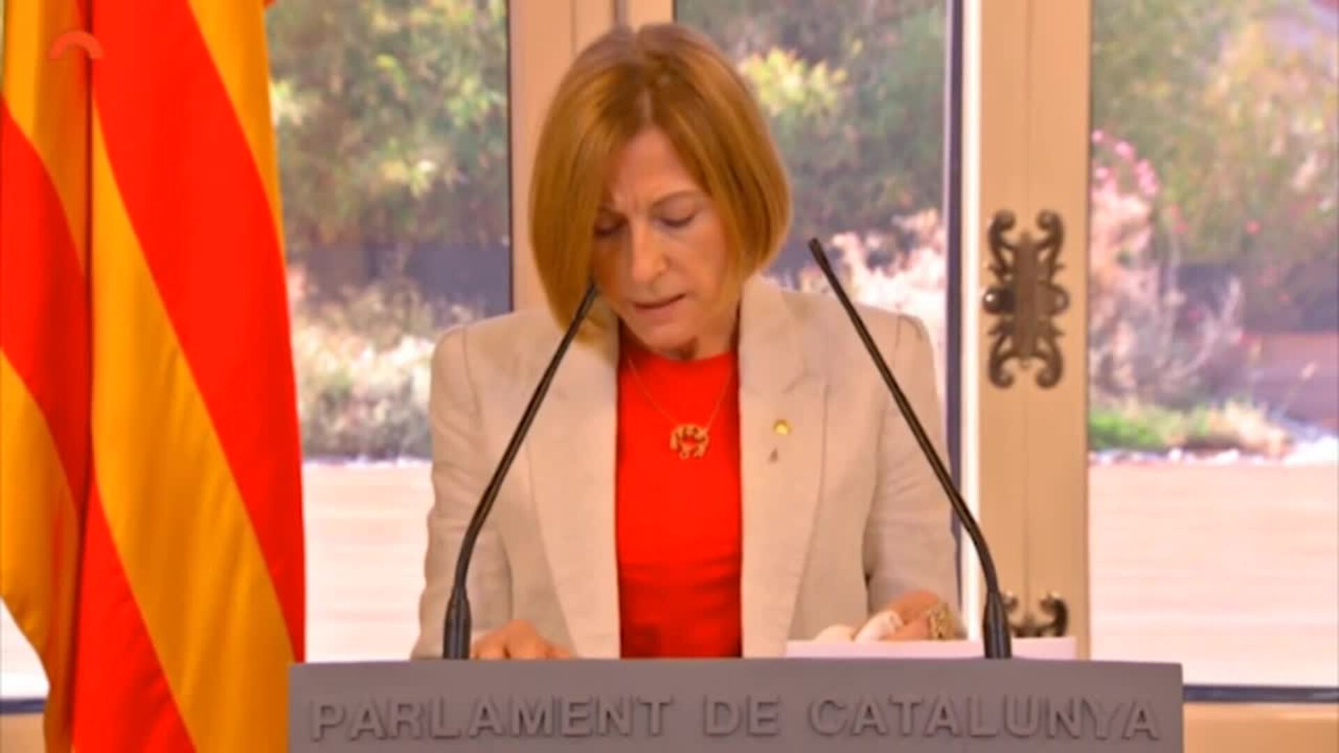 Forcadell defiende el &quot;diálogo político sin límites&quot; en su retorno al Parlament