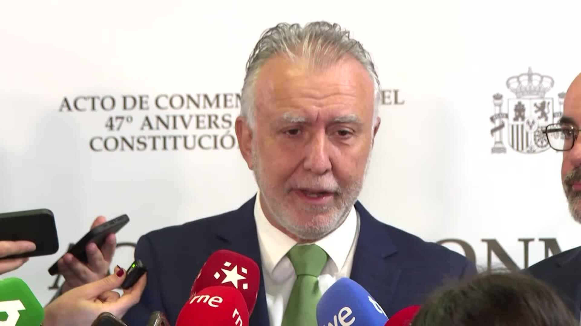 Torres tacha de "lamentable" que Ayuso no invite al Gobierno al acto de la Constitución