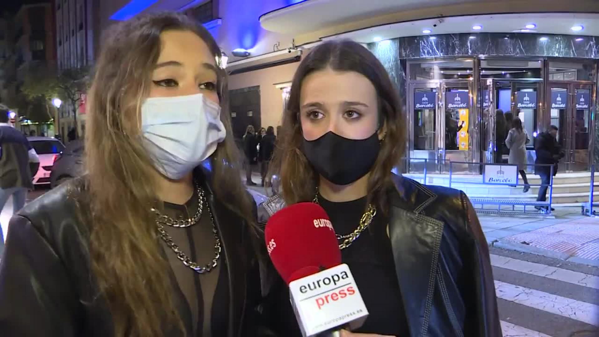 Jóvenes vuelven a Teatro Barceló: &quot;Está muy controlado&quot;