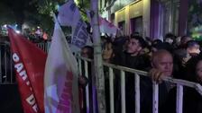 Jeannette Jara, candidata de la izquierda chilena, pide "unidad" para "detener" a la ultraderecha