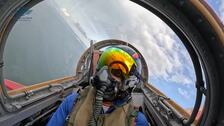 El motociclista Pedro Acosta, nuevo ‘piloto honorario’ de la Patrulla Águila