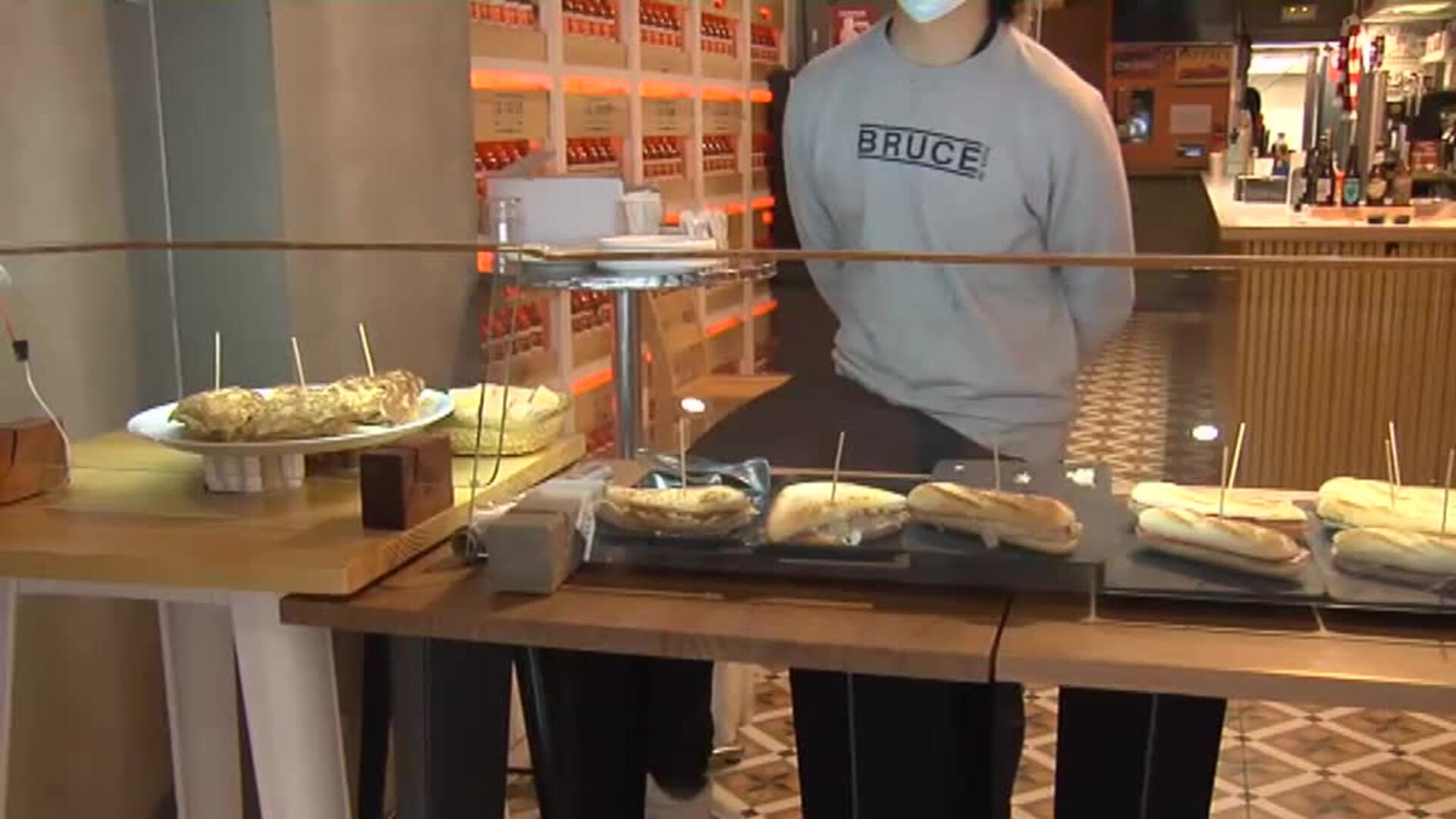 Galicia se suma a las comunidades con cierre total de hostelería