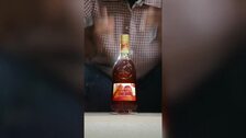 LeBron James recibe duras críticas por usar un truco publicitario para anunciar alcohol