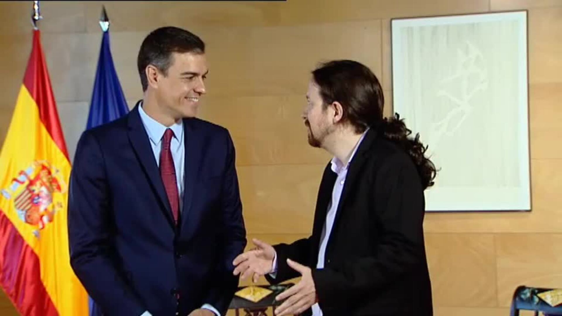 El PSOE sigue &#039;presionando&#039; a izquierda y derecha