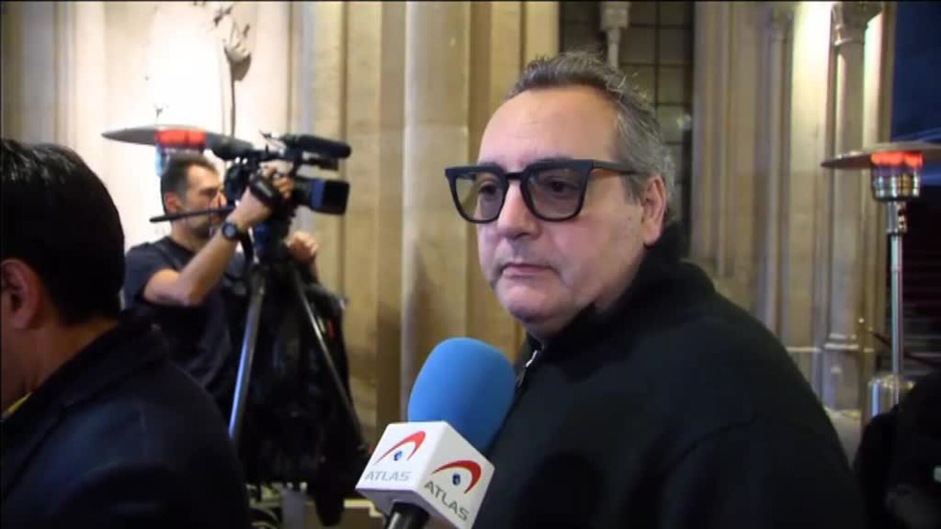 Cataluña vota sin incidentes