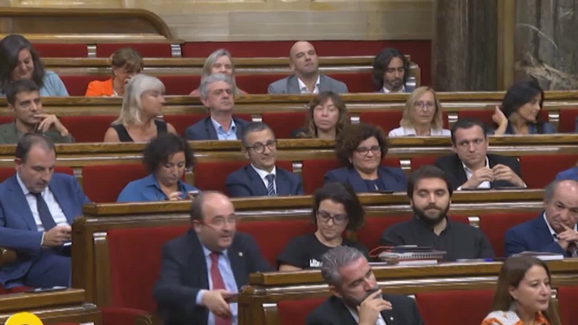 El Parlament rechaza la moción de censura de Cs contra Torra