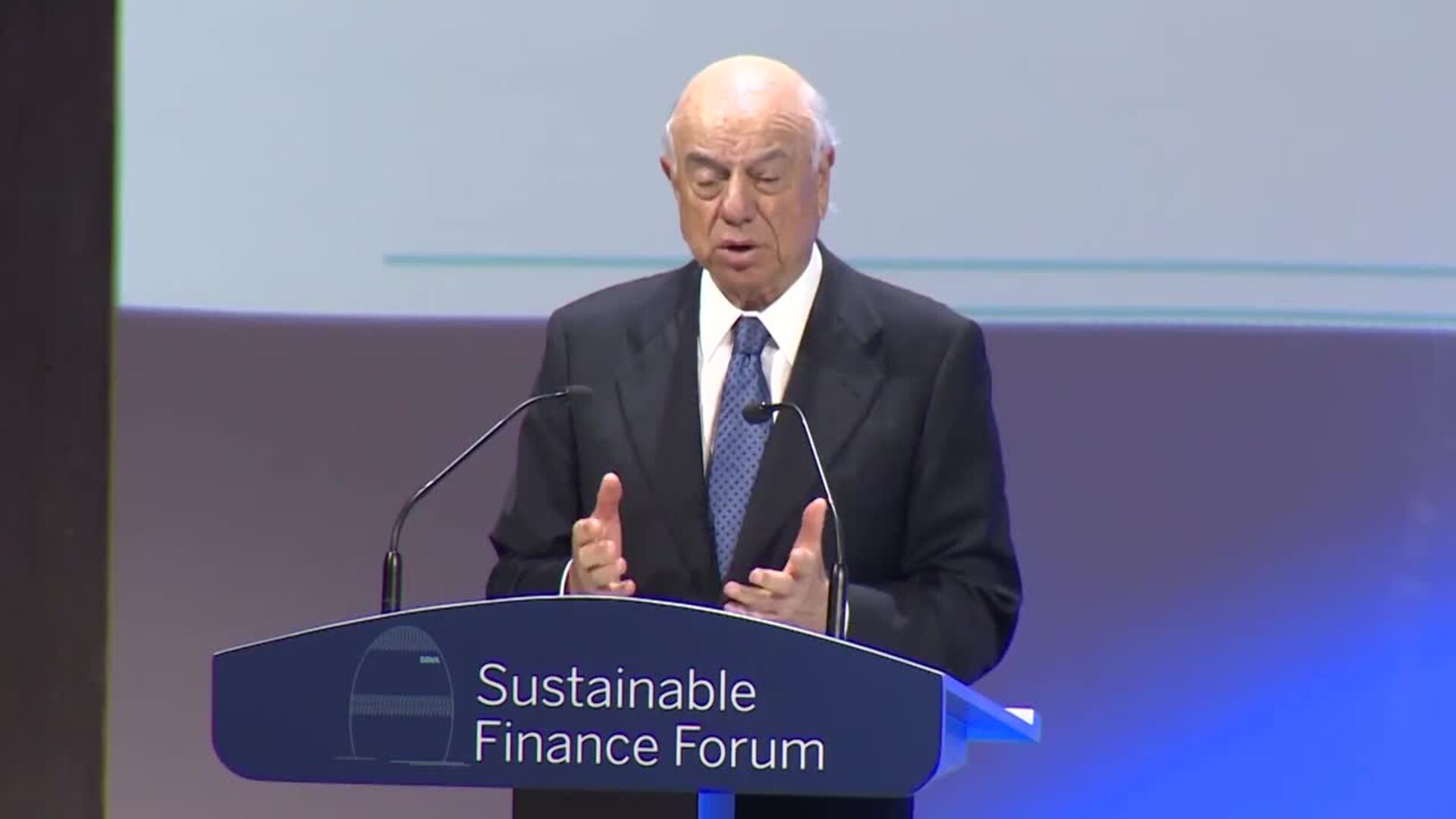 Anticorrupción pide la imputación de Francisco González