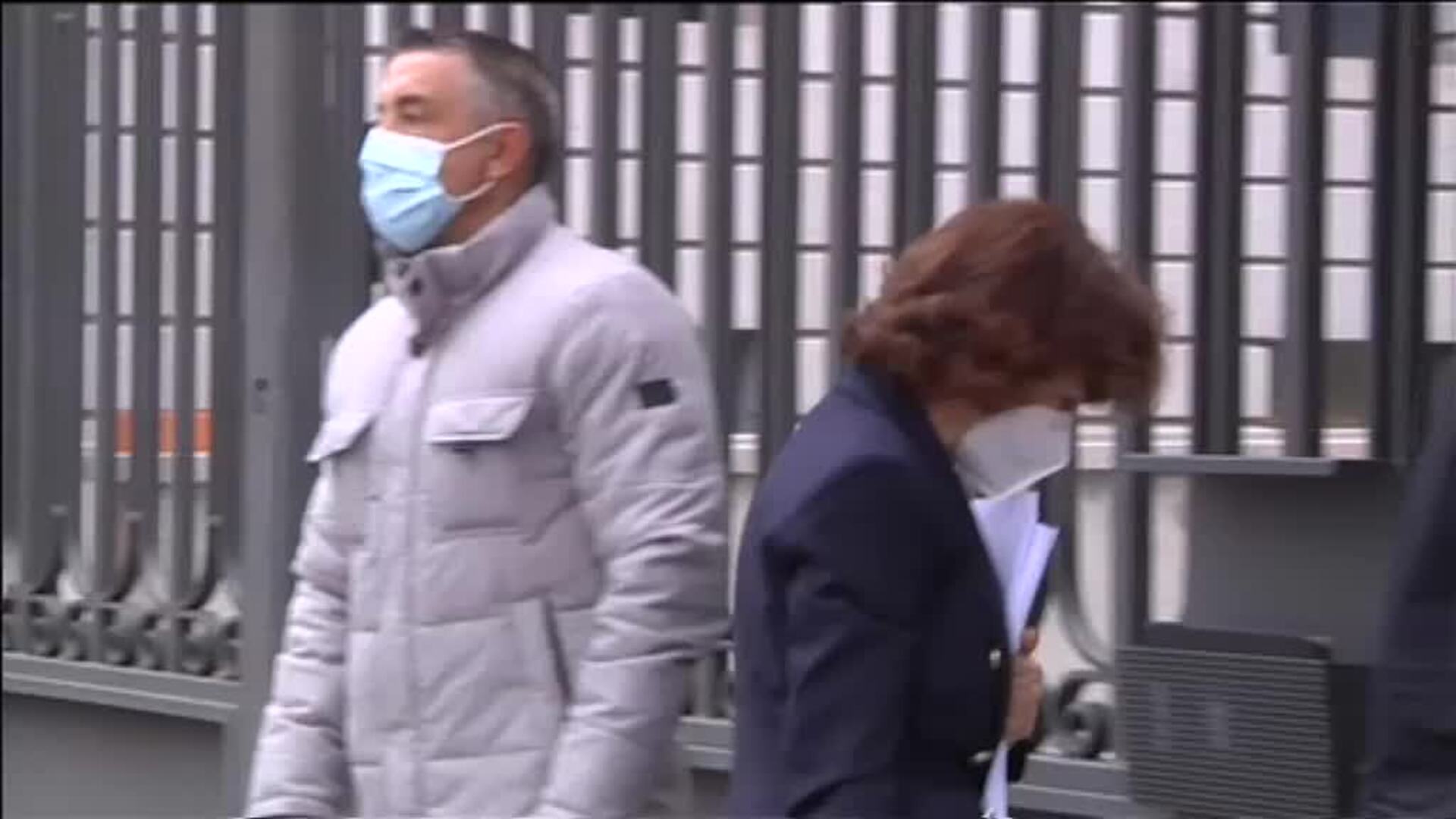 El Gobierno permite a Ayuso  cerrar Madrid solo durante el puente