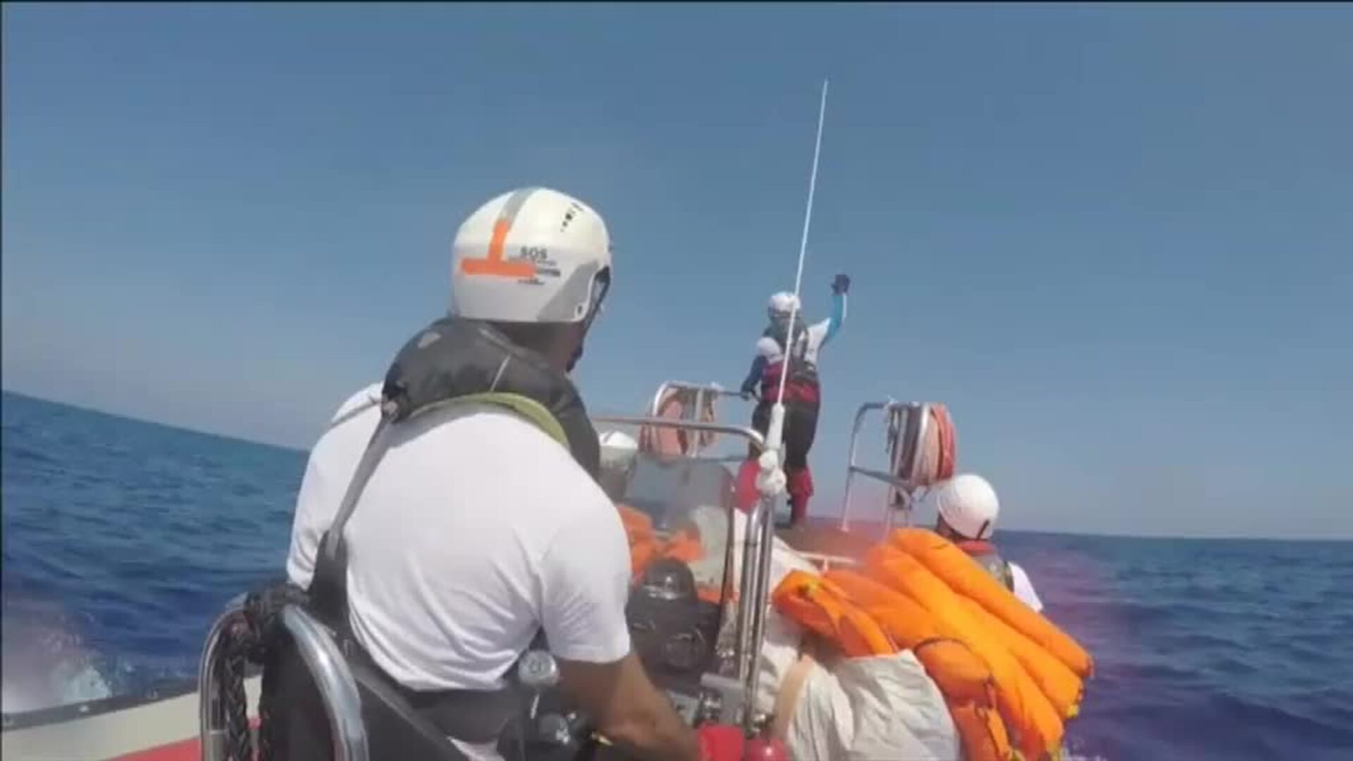 Ábalos: &quot;El capitán del barco no tiene esa capacidad ni esa potestad&quot;