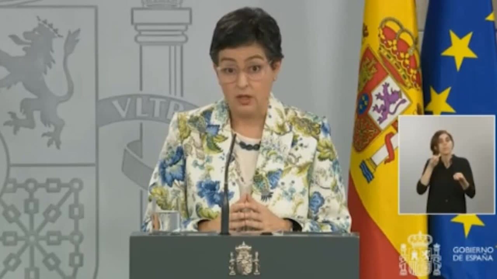 Laya, a Trump: &quot;Es fácil ver la paja en el ojo ajeno y no la viga en el propio&quot;