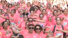 Carrera de la Mujer en Sevilla: la Marea Rosa toma la ciudad