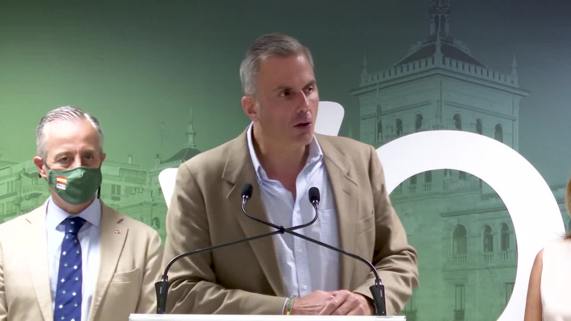 Ortega Smith reta a Mañueco al adelanto electoral