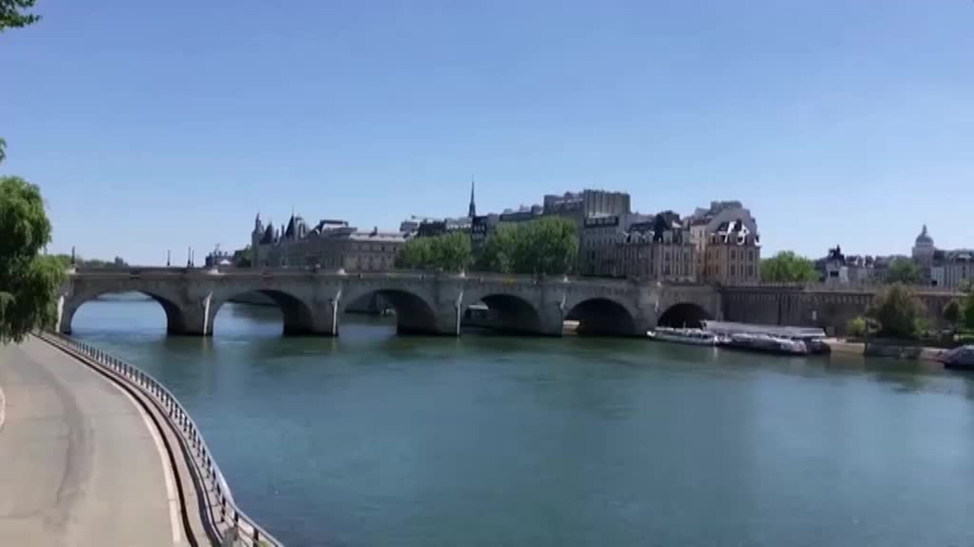 Desde hoy los británicos vuelven al trabajo