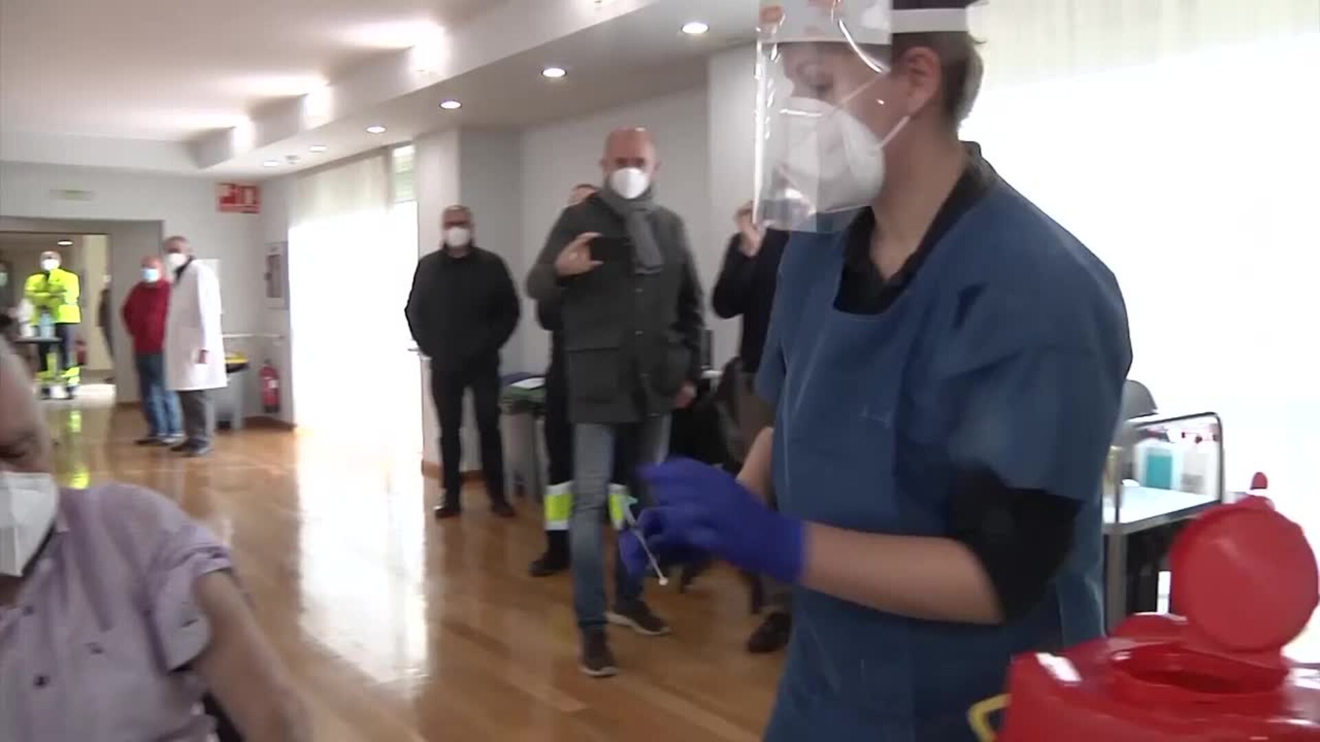 Francisco Guerrero, de 70 años, primer vacunado contra el Covid-19 en Navarra