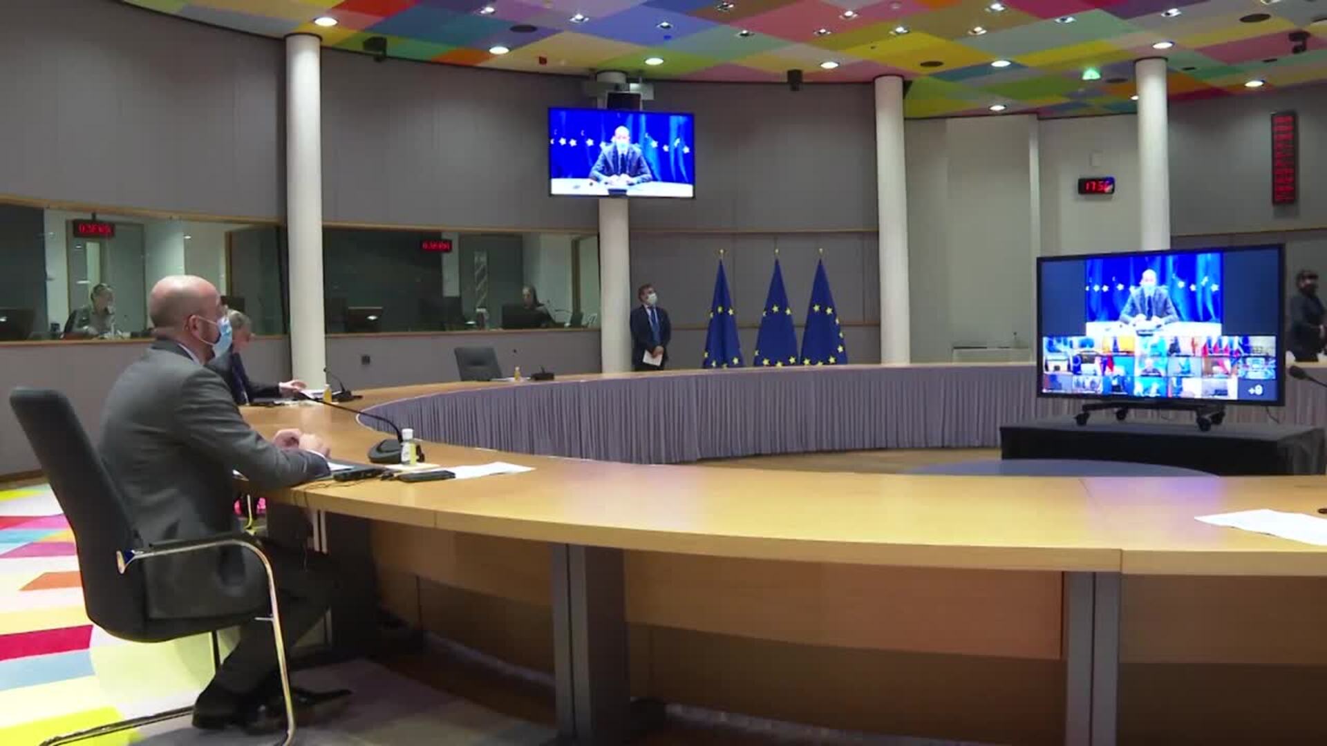 Francia pedirá una PCR negativa a todos los viajeros de la UE