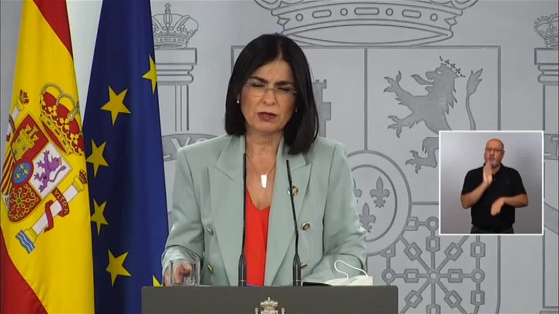 Darias: &quot;Cuando entramos en esta maldita pandemia no teníamos cartas de navegación y solo teníamos una vacuna: el confinamiento&quot;