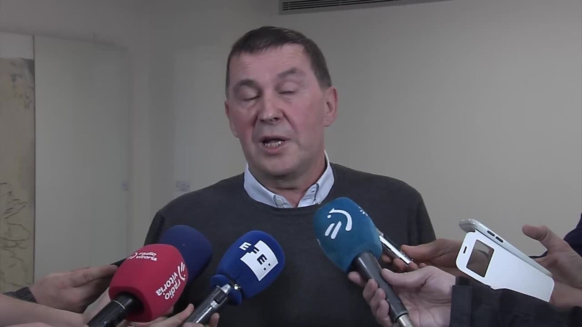 Otegi alerta del riesgo de &quot;conflagración nuclear&quot; en la guerra entre Ucrania y Rusia