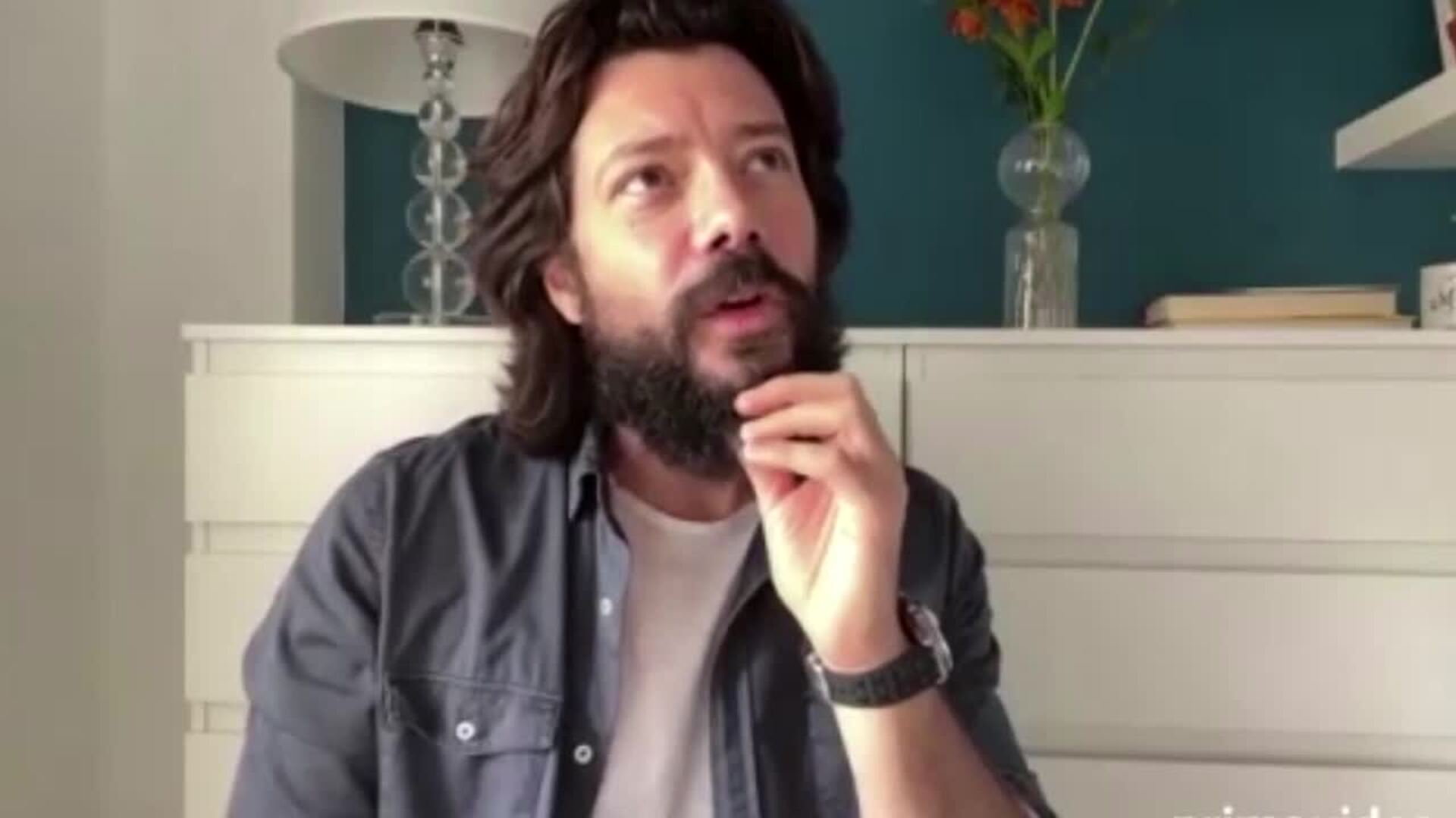 Álvaro Morte se une a &#039;La rueda del tiempo&#039;: &quot;La magia debe existir&quot;