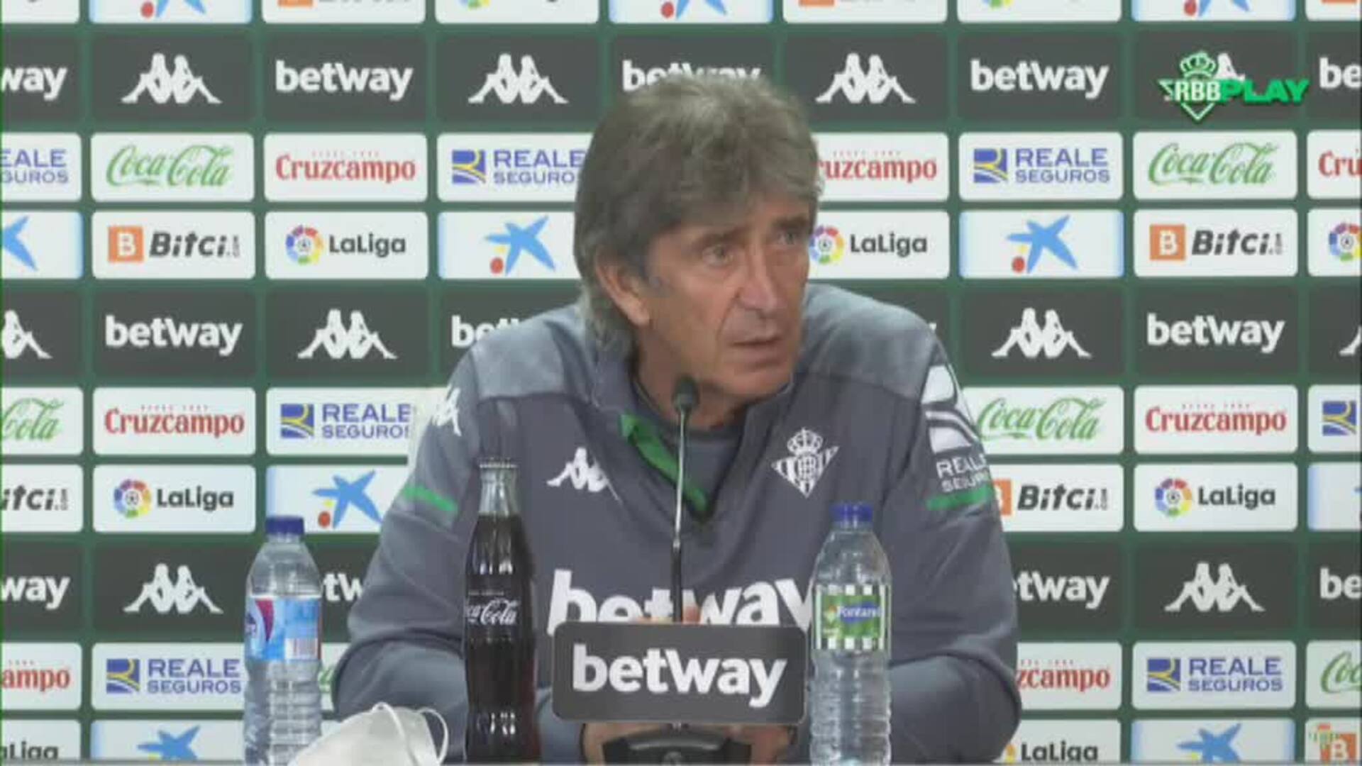 Pellegrini: &quot;El Sevilla está en un buen momento. Está metido en el campeonato en Champions&quot;