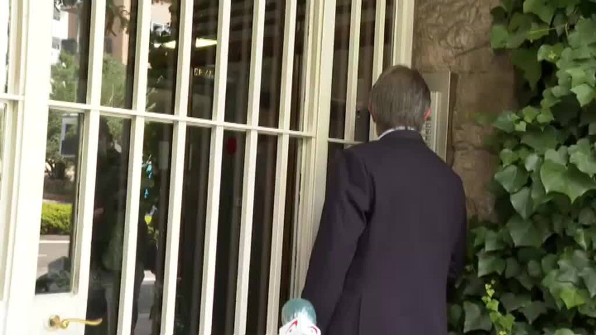 Artur Mas visita a Jordi Pujol para felicitarle el día de su 90 cumpleaños