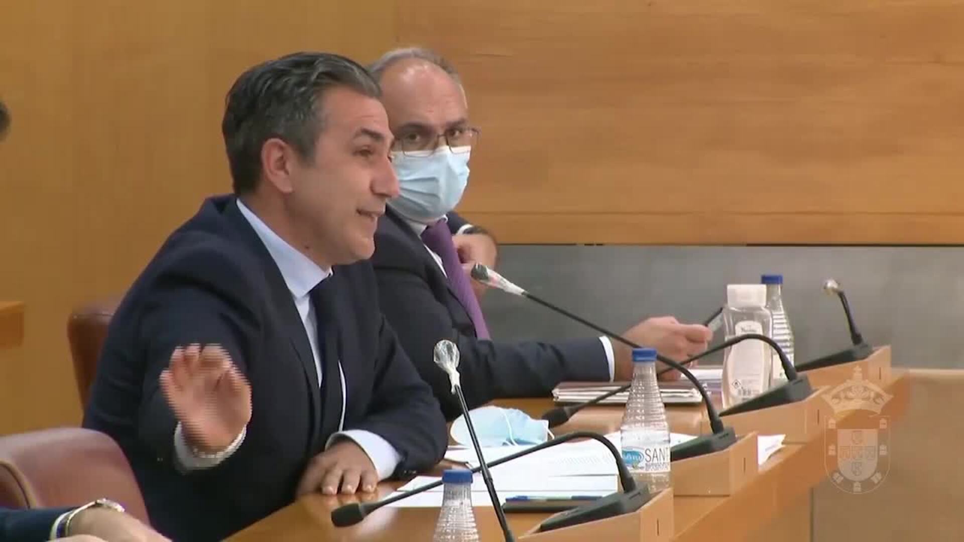 La Asamblea de Ceuta declara persona non grata a Abascal