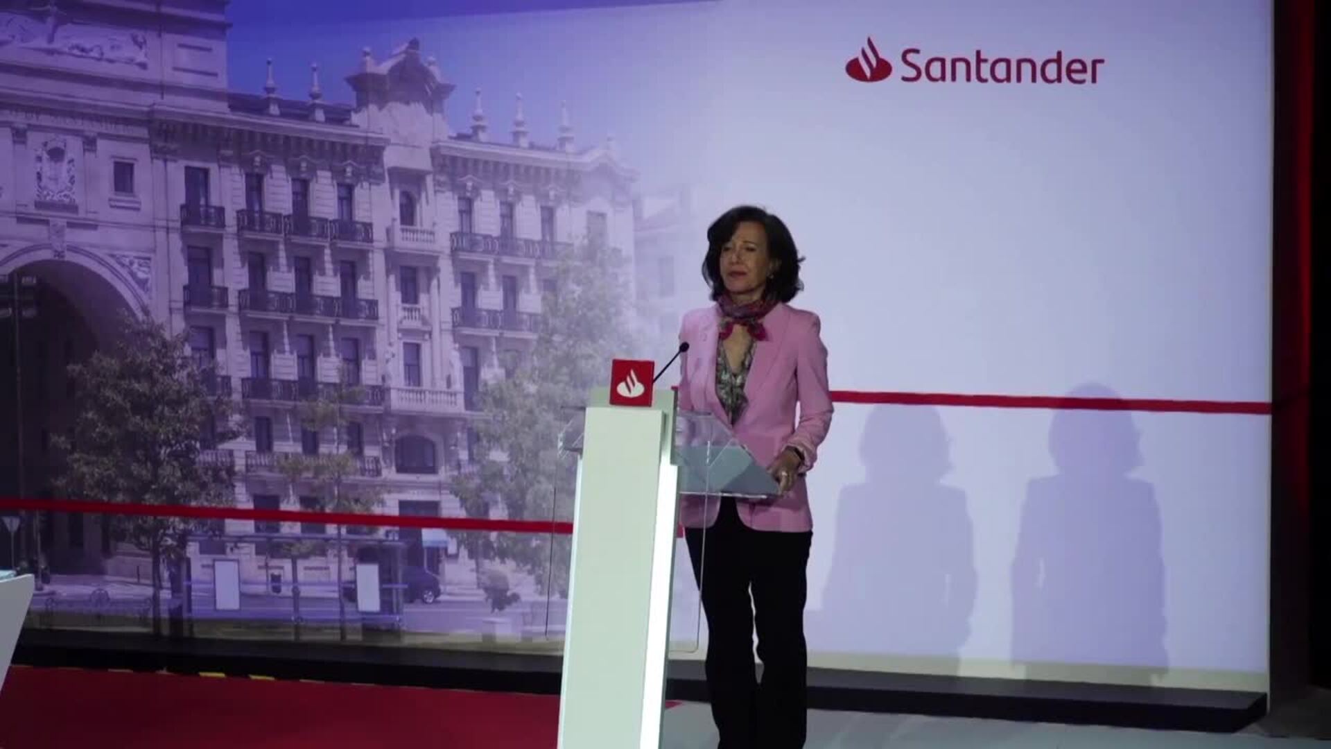 Ana Botín pide a Europa una respuesta solidaria ante la crisis del coronavirus