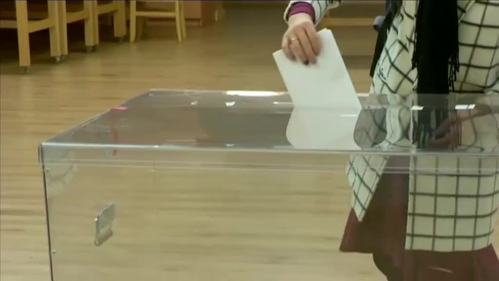 Polonia celebra hoy elecciones generales