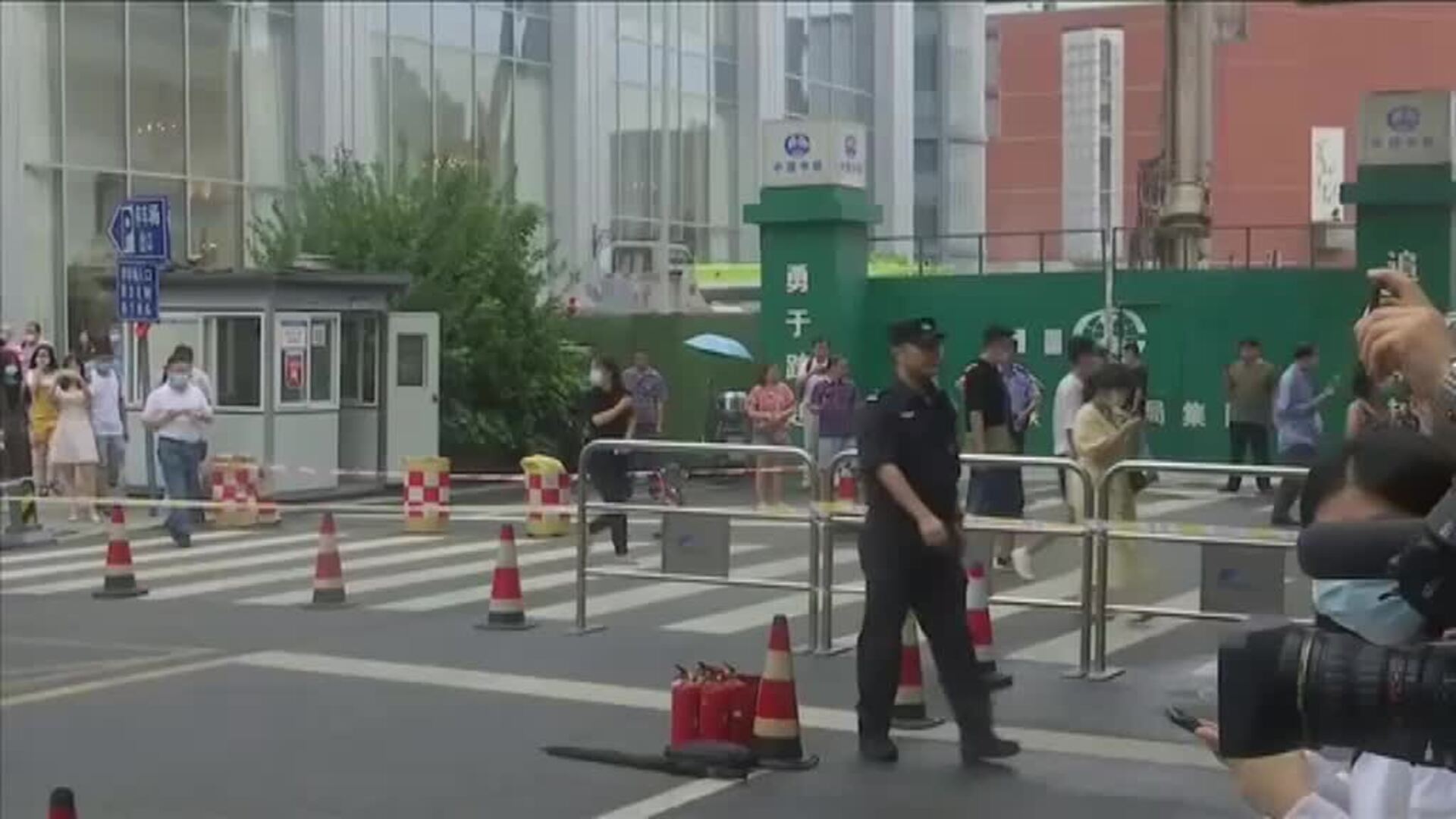 China responde a EEUU y cierra el consulado norteamericano en Chengdu