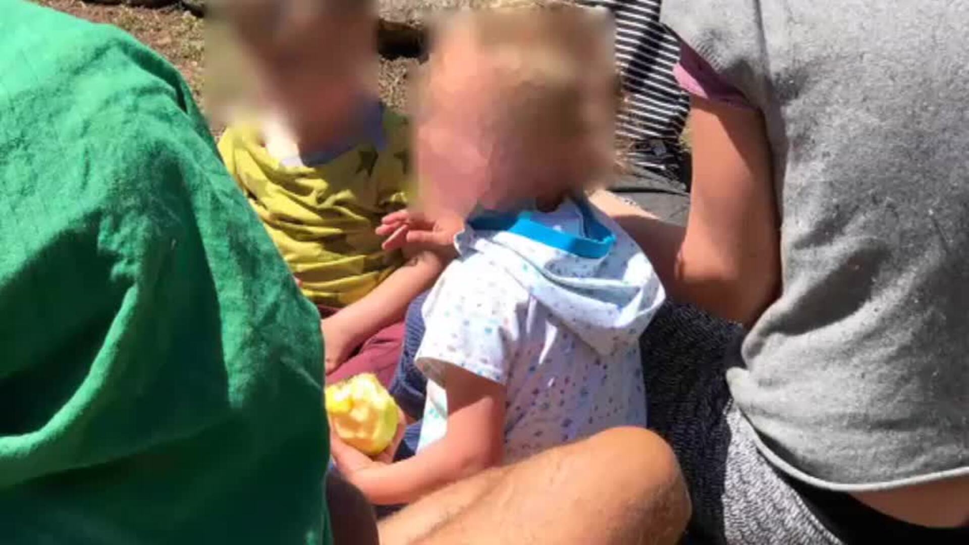 La Guardia Civil sanciona a los integrantes del campamento Arco Iris