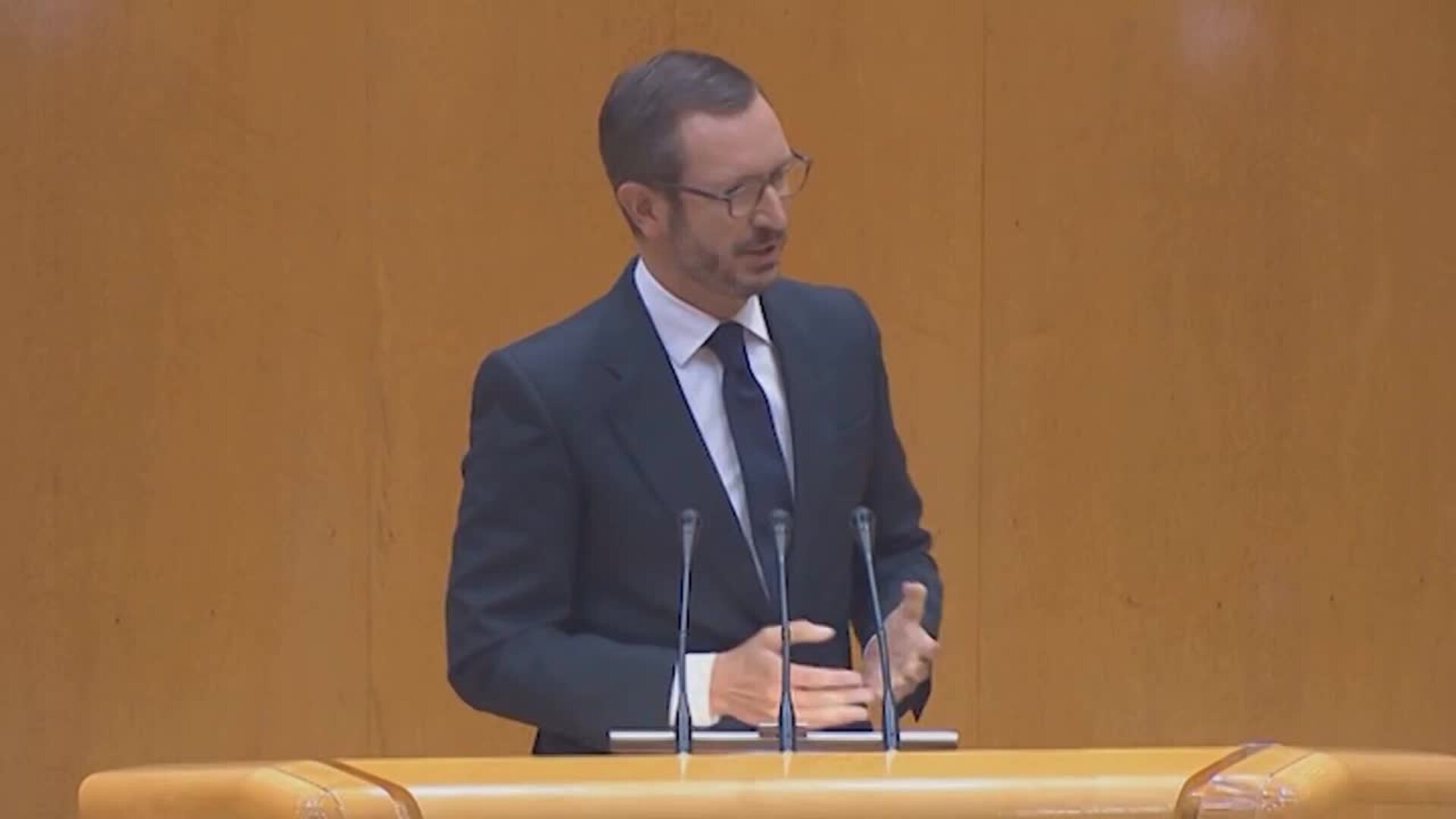 Hacienda dice a las CCAA que espera pagar lo que les debe a final de año