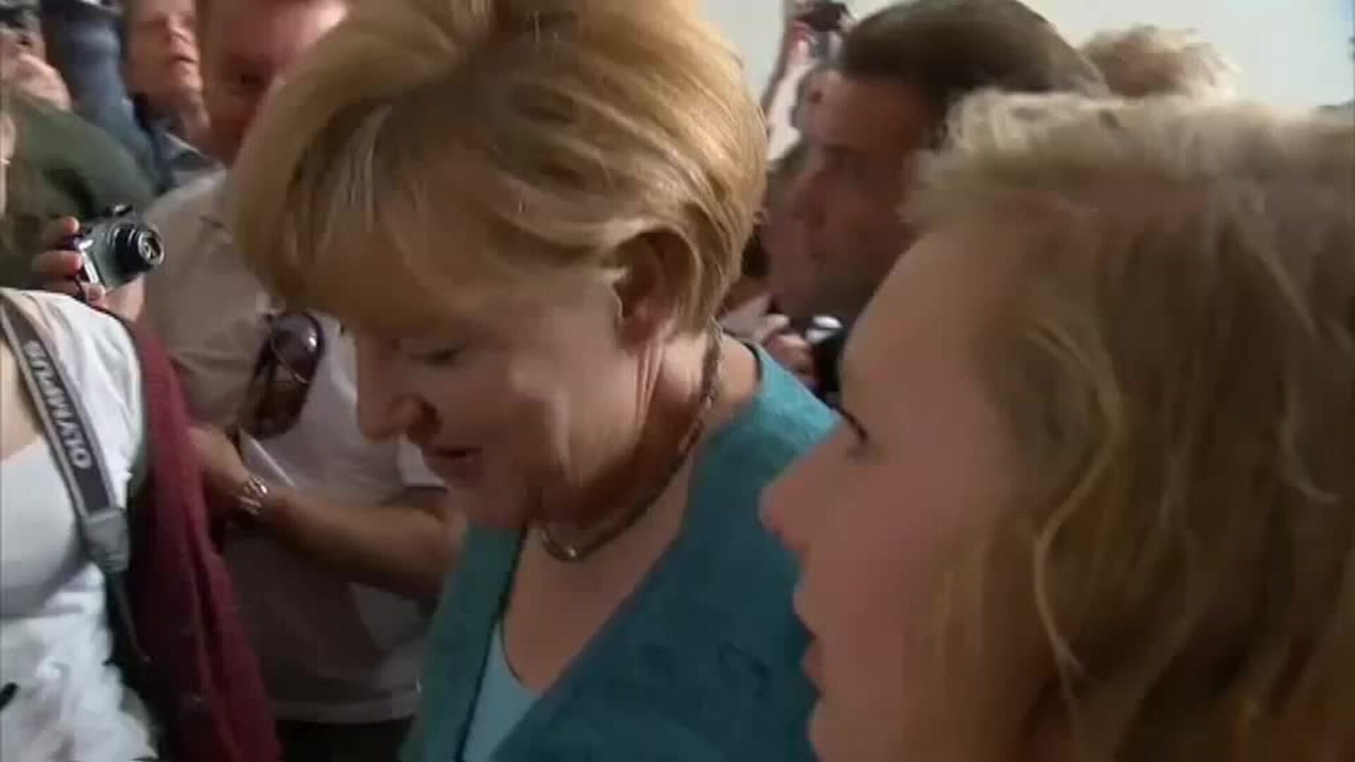 Merkel deja de ser canciller tras 16 años ininterrumpidos al frente del gobierno alemán