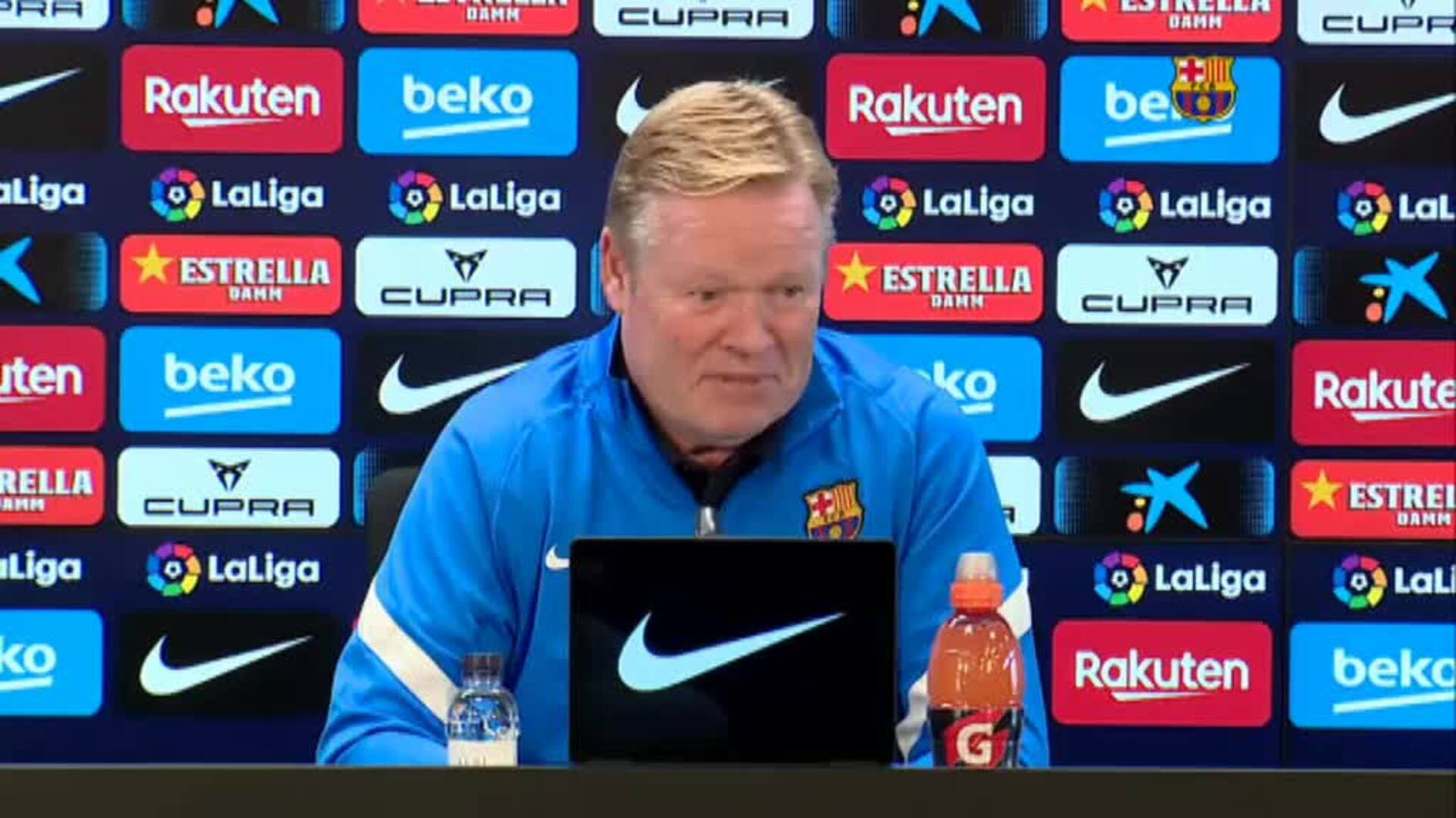 Koeman: &quot;No veo un favorito claro para el Clásico&quot;