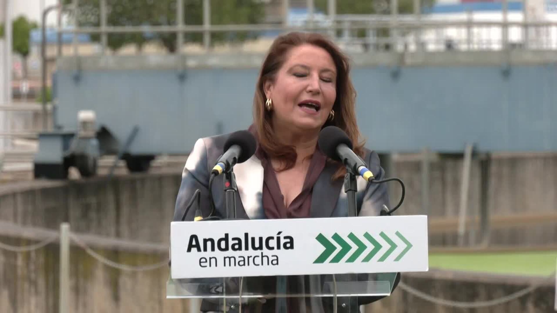 Crespo destaca el &quot;importante complejo medioambiental&quot; que será la EDAR El Copero