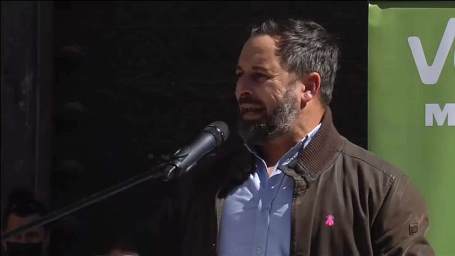 Abascal se da un baño de masas en Murcia en plena pandemia