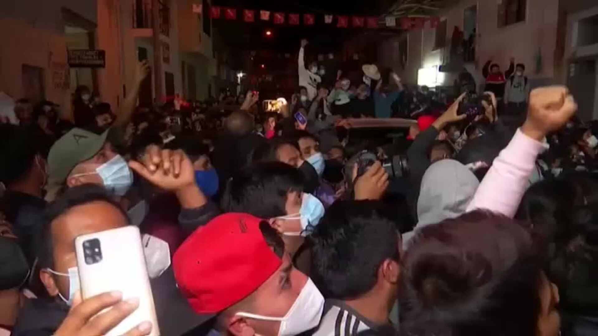 Keiko Fujimori aventaja a su rival en los primeros resultados de las elecciones presidenciales en Perú