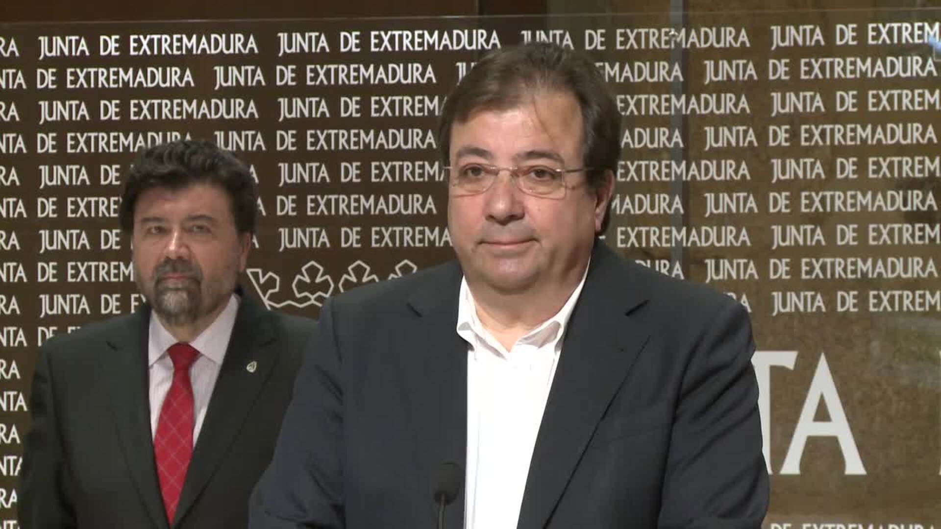 Vara rehúsa valorar las encuestas en Andalucía