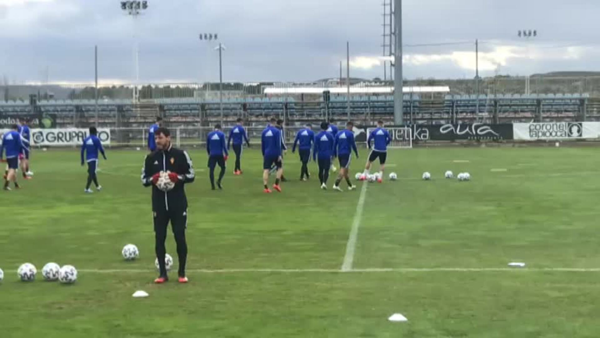 El Real Zaragoza entrena buscando la sorpresa contra el Real Madrid