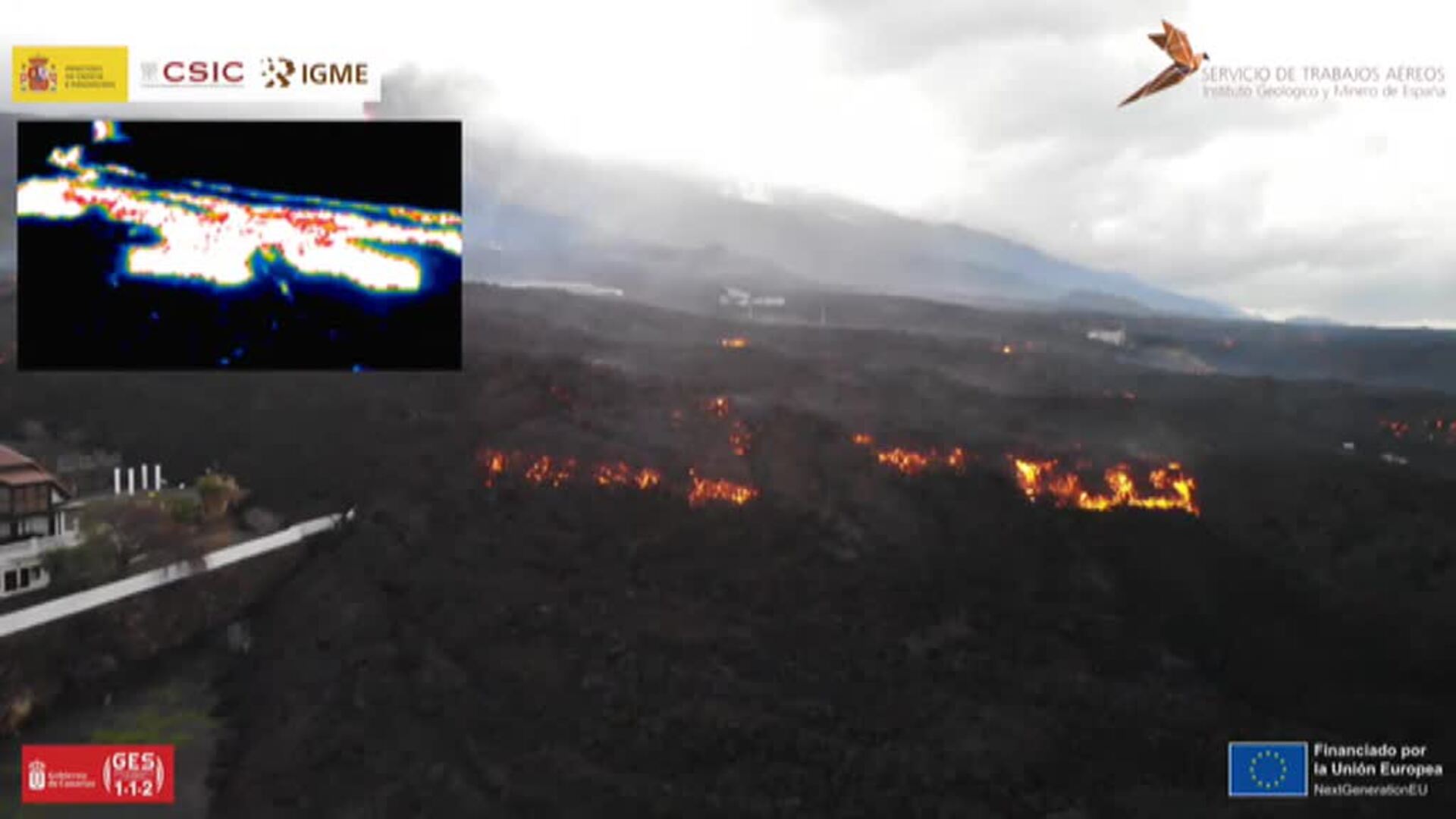 La nuevas bocas eruptivas continúan activas en la zona norte