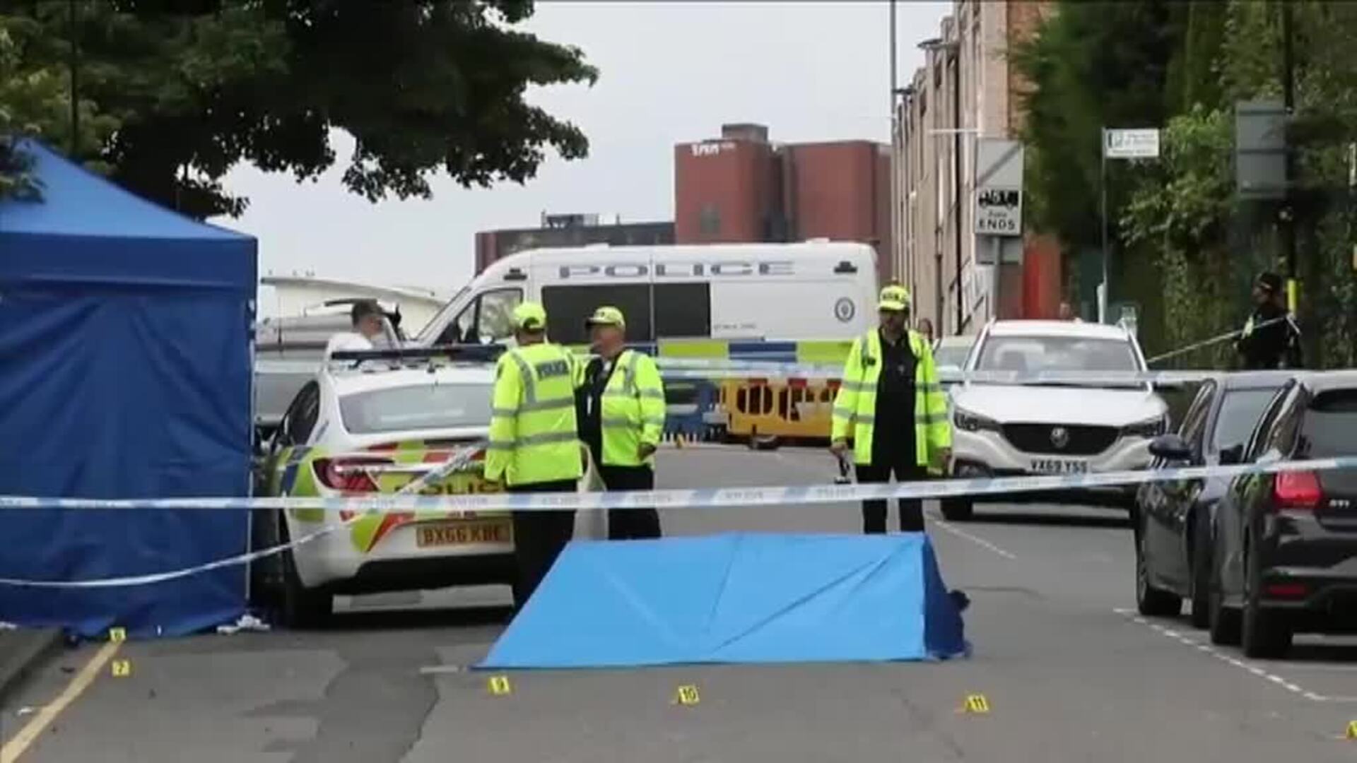 Un muerto y siete heridos en apuñalamiento múltiple en Birmingham