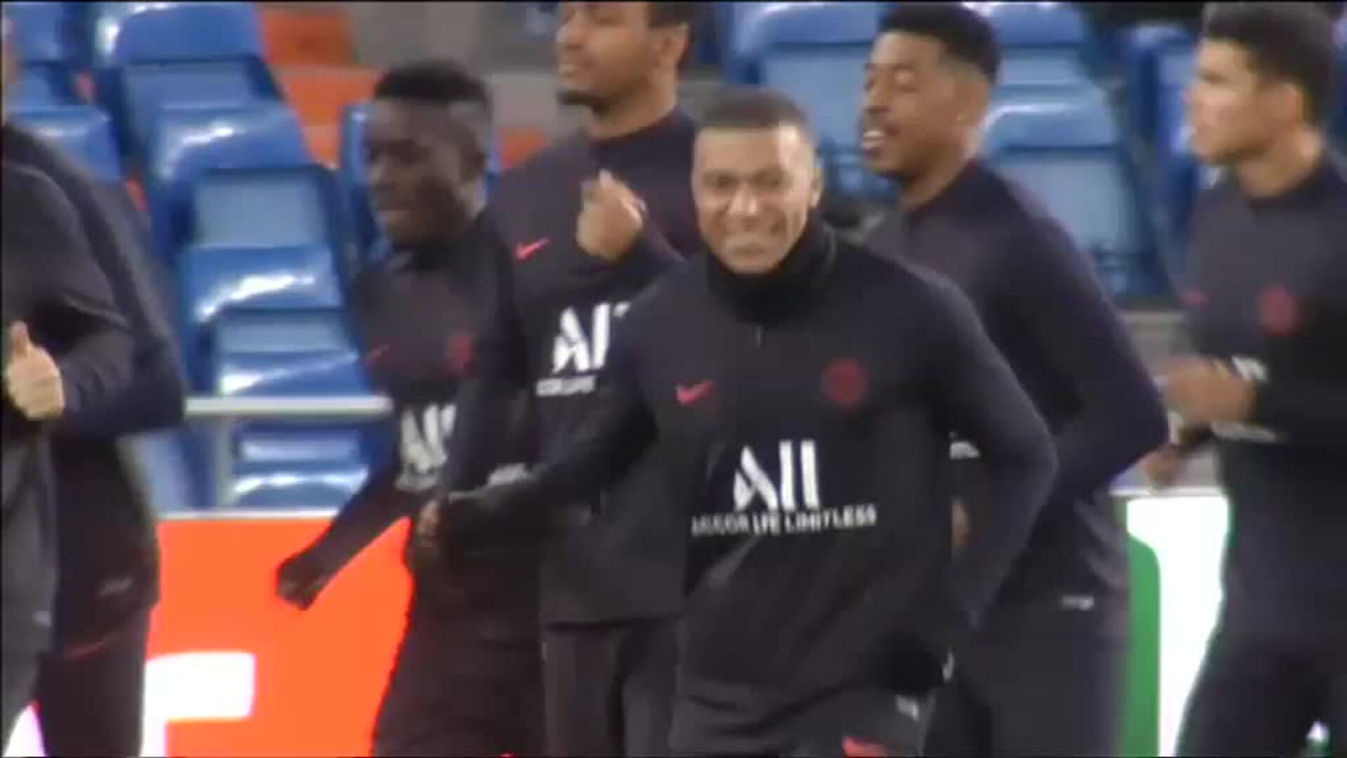 El PSG paraliza las salidas de Mbappé y Neymar