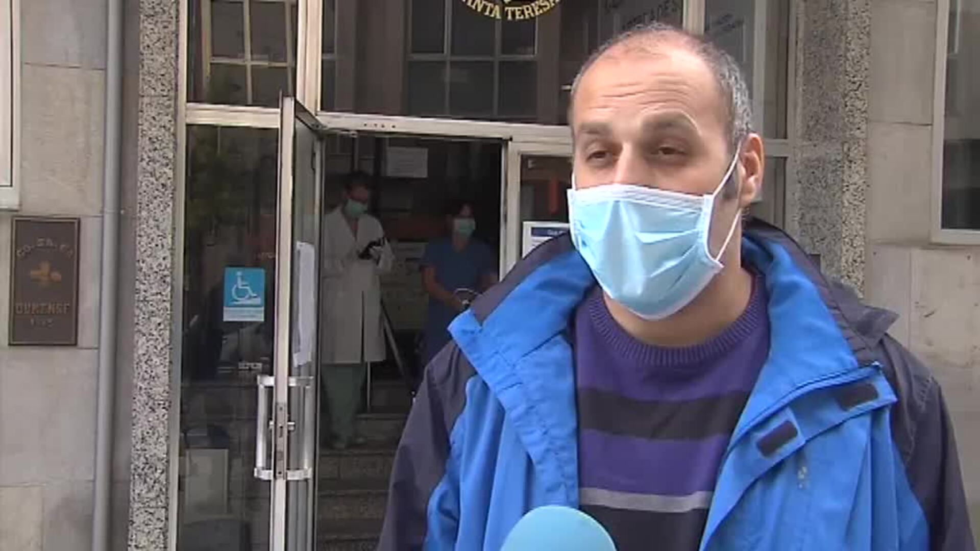 Recibe el alta médica después de 40 días luchando contra el coronavirus