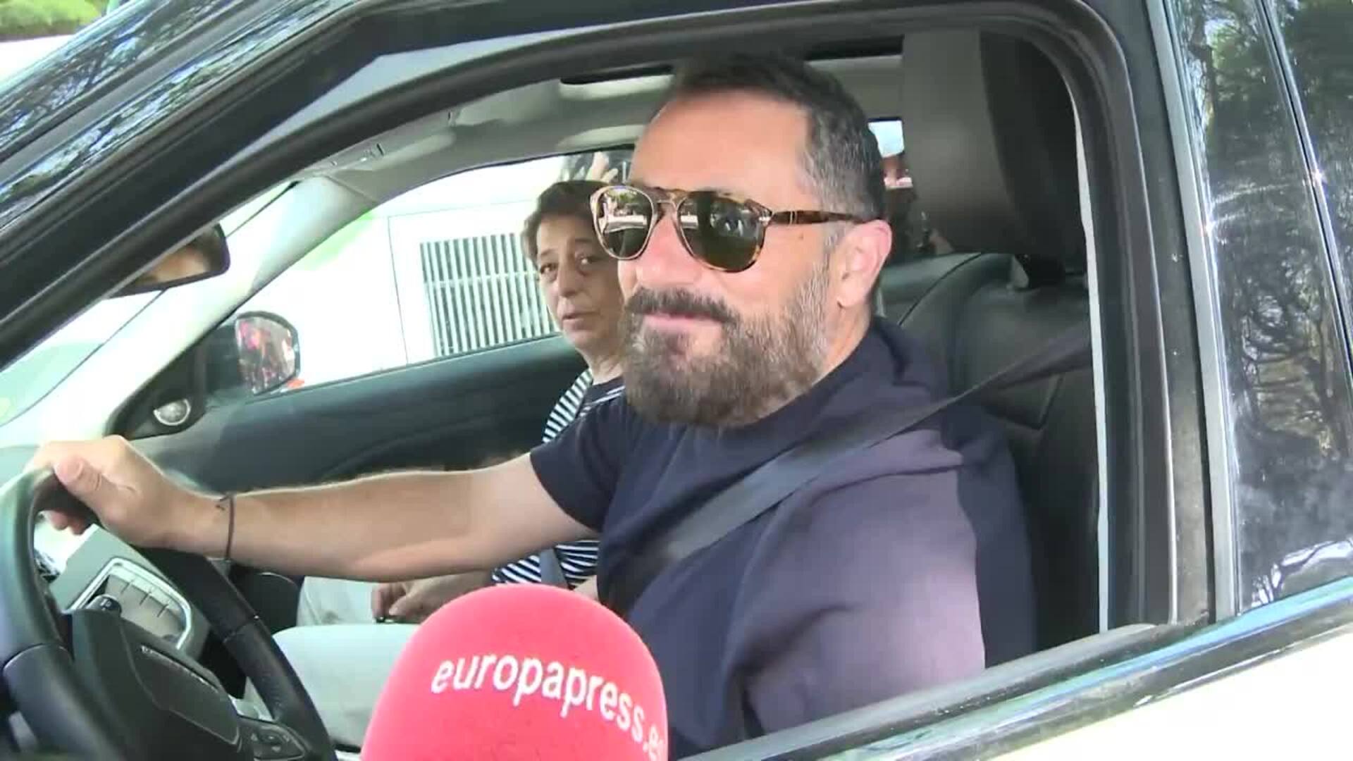 Algunos invitados de la boda de Elena Furiase nos desvelan su regalo